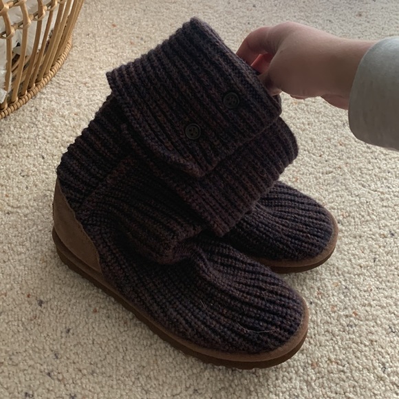 Ugg boots. Purple/plum color. Knit. Worn twice. Size 7. - Picture 3 of 4